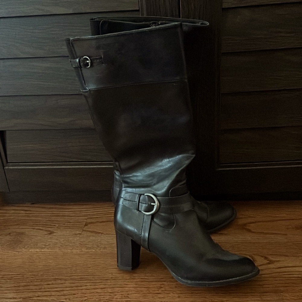 Black Leather Boots